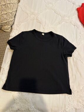 Lululemon classic cotton blend cropped tee